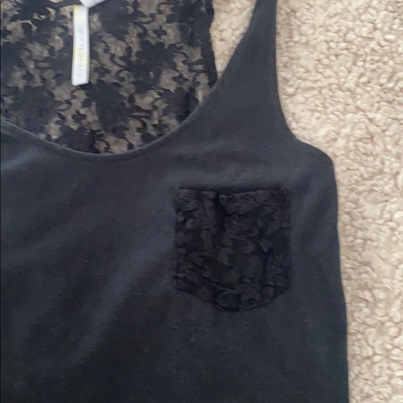 Black tank top with sheer lace back 🖤 - Picture 3 of 3